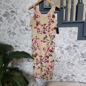 💛 Floral dress